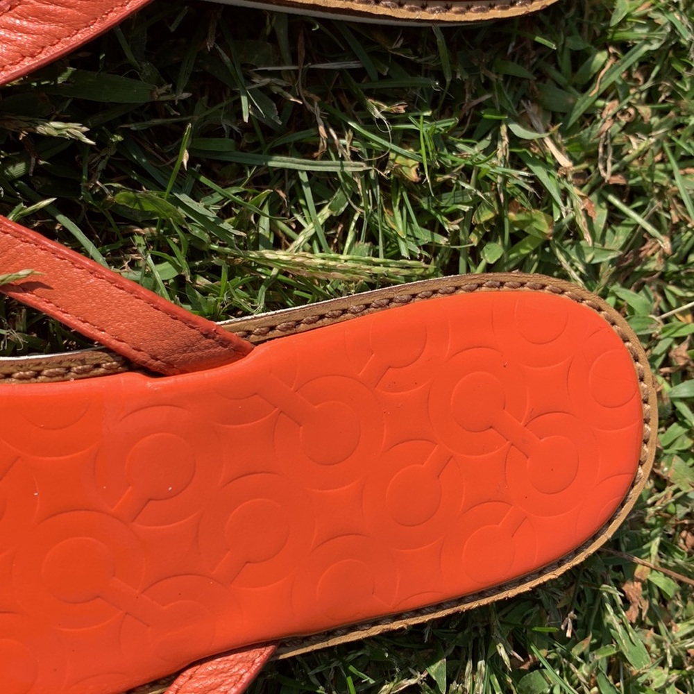 Coach sandals/flips EUC - Picture 4 of 10